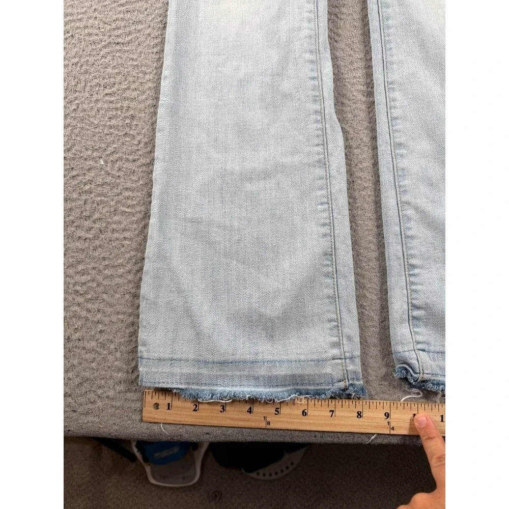 Levi's 725 High Rise Bootcut Jeans Womens 30 (26x32) Light Wash Raw Hem